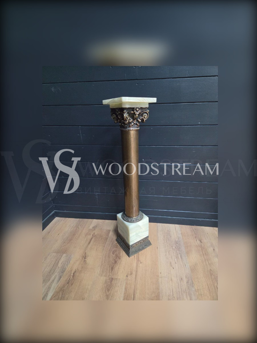 Постамент/Подставка в стиле ампир