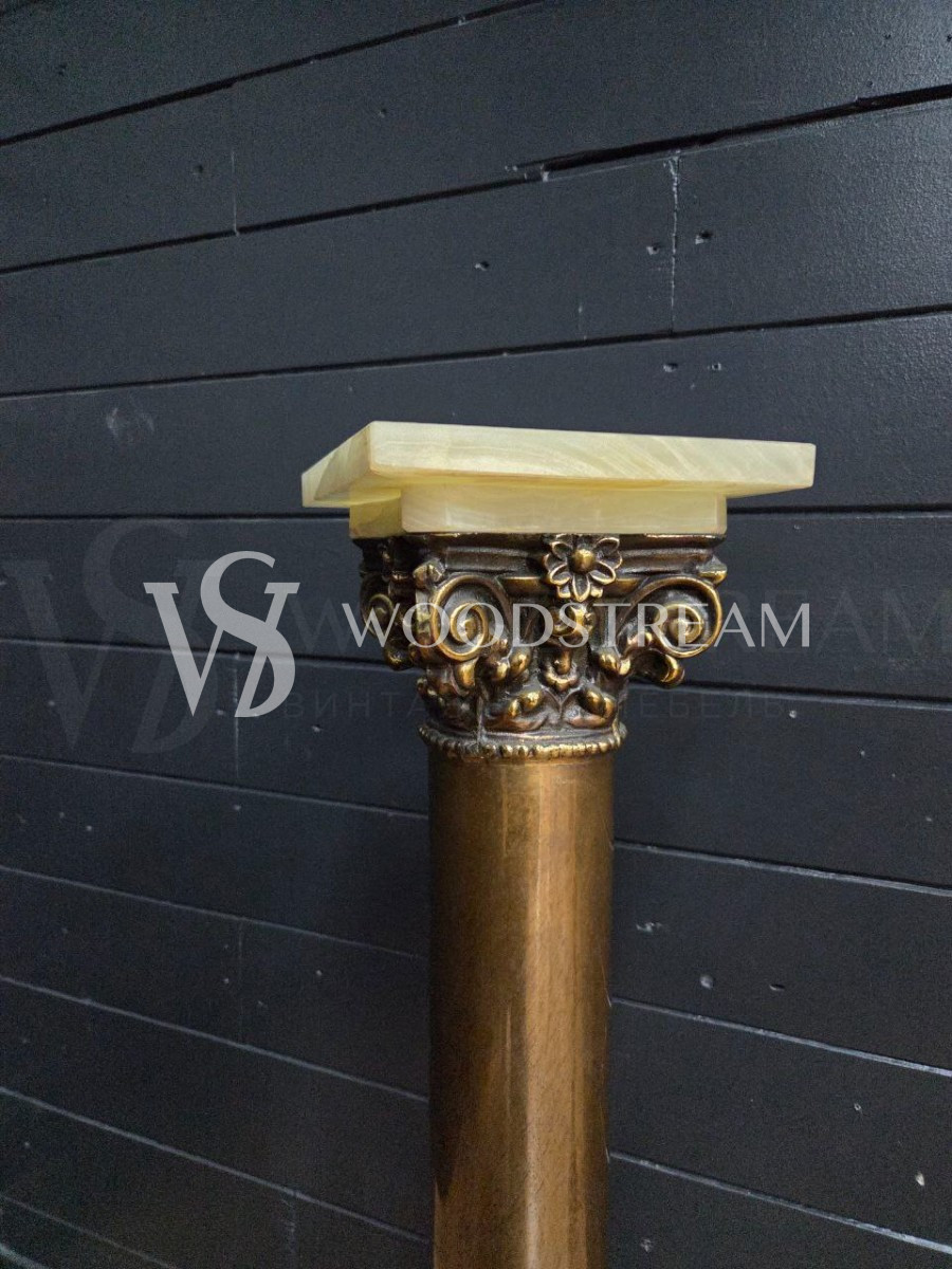 Постамент/Подставка в стиле ампир