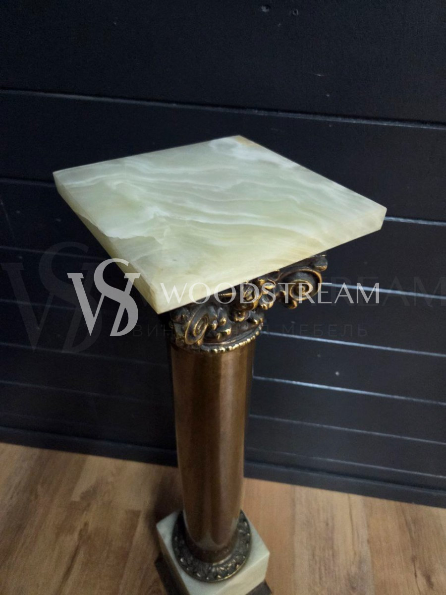 Постамент/Подставка в стиле ампир