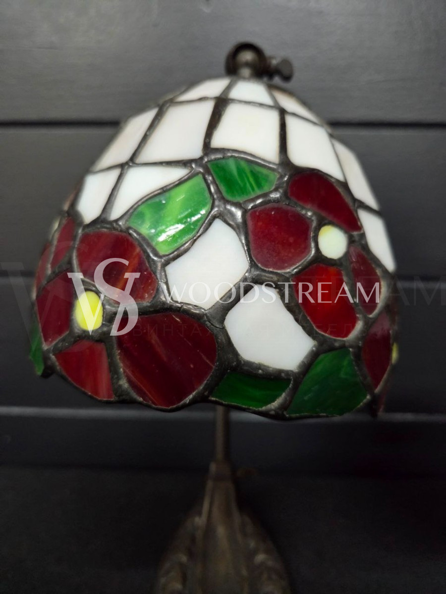 Лампа настольная в стиле Тиффани 2 штуки