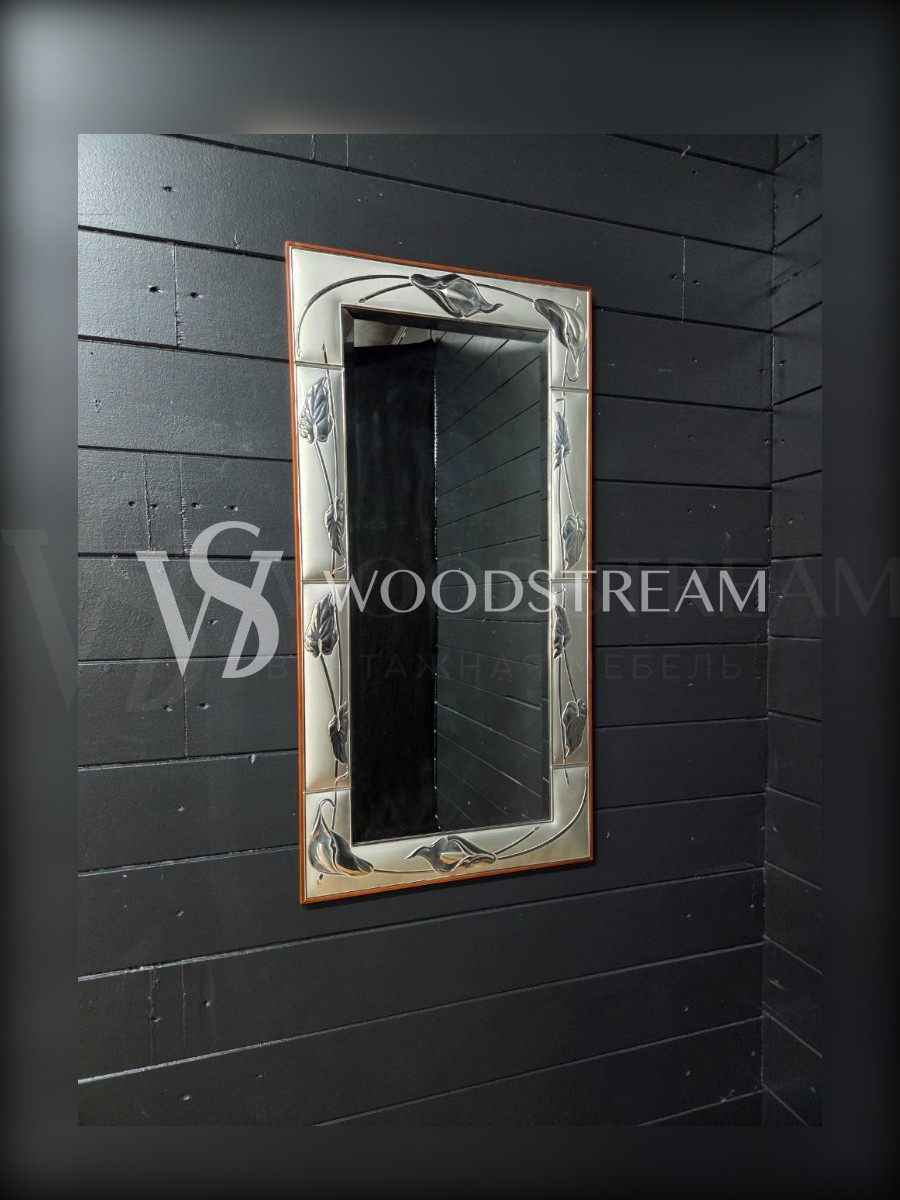 Зеркало настенное винтажное