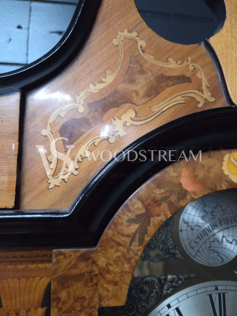 Часы напольные винтажные