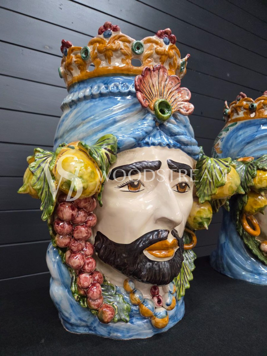 Ваза/Вазон/Кашпо/Декоративный элемент 2 штуки