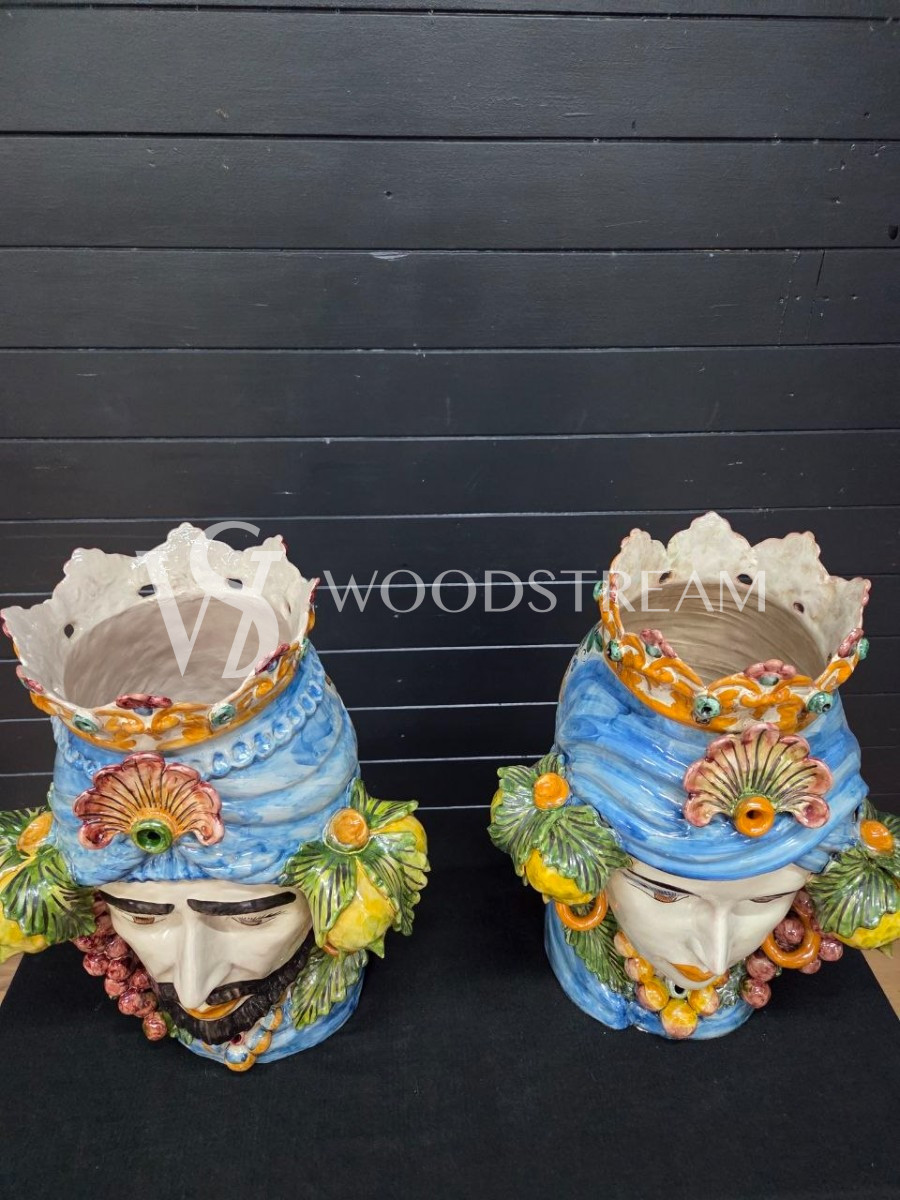 Ваза/Вазон/Кашпо/Декоративный элемент 2 штуки