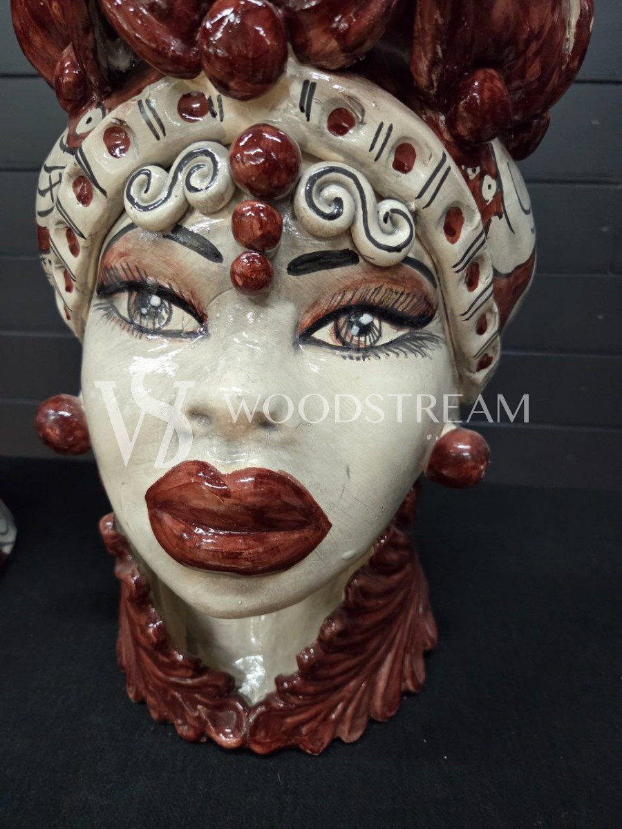 Ваза/Вазон/Кашпо/Декоративный элемент 2 штуки