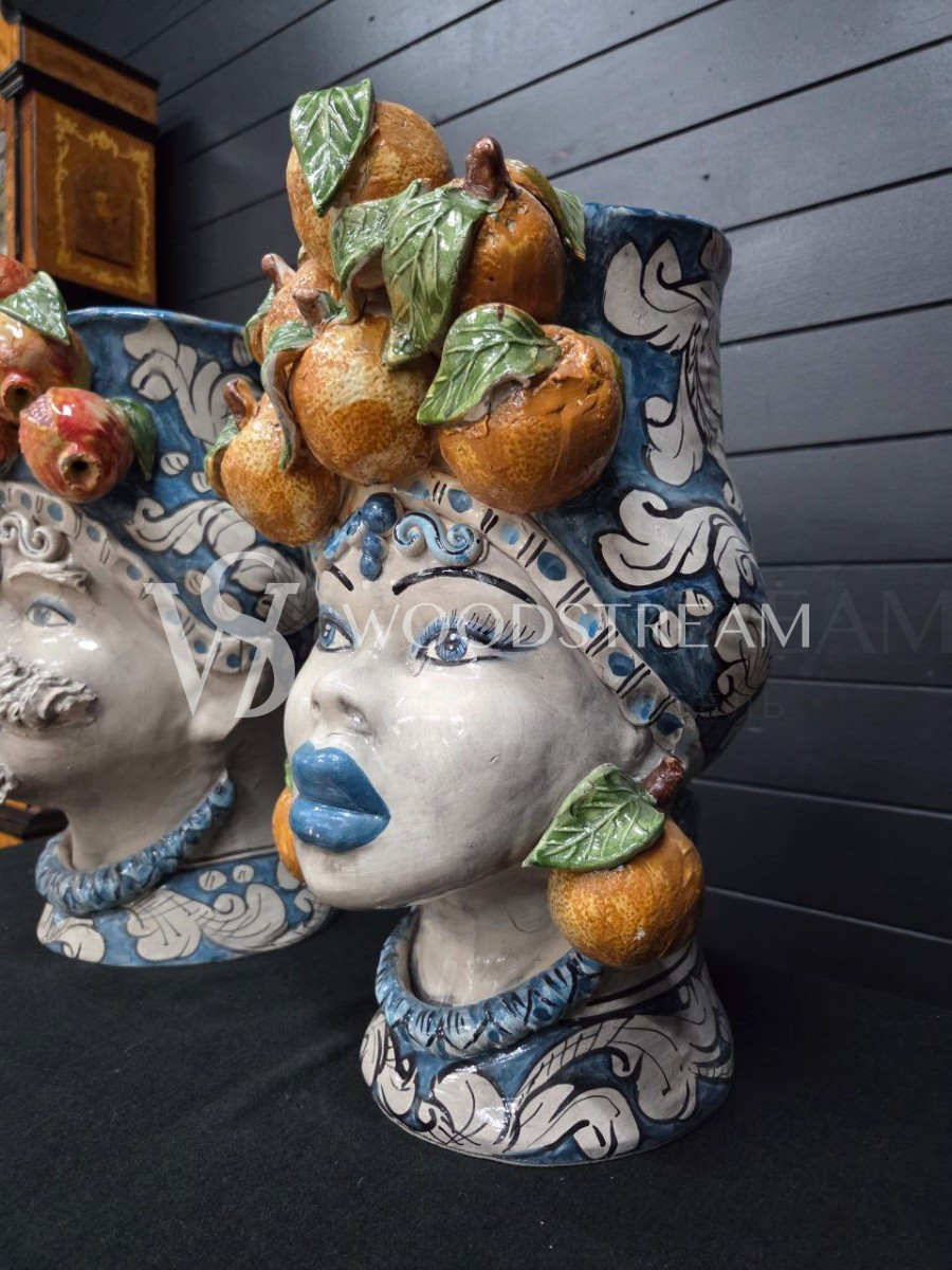 Ваза/Вазон/Кашпо/Декоративный элемент 2 штуки