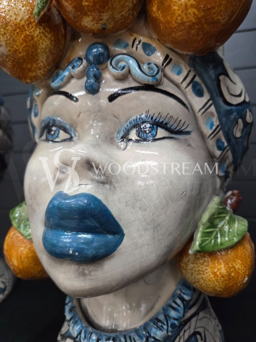 Ваза/Вазон/Кашпо/Декоративный элемент 2 штуки