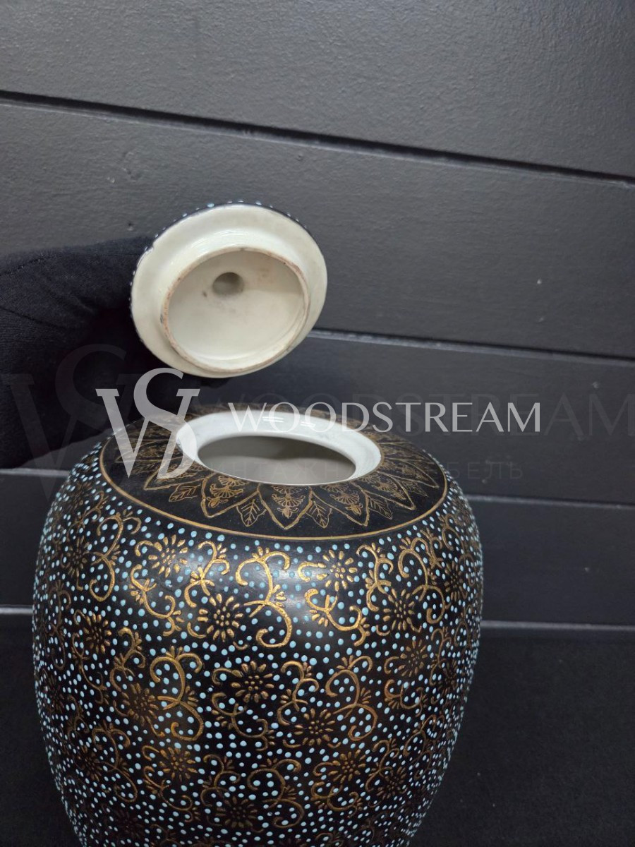 Ваза с крышкой винтажная