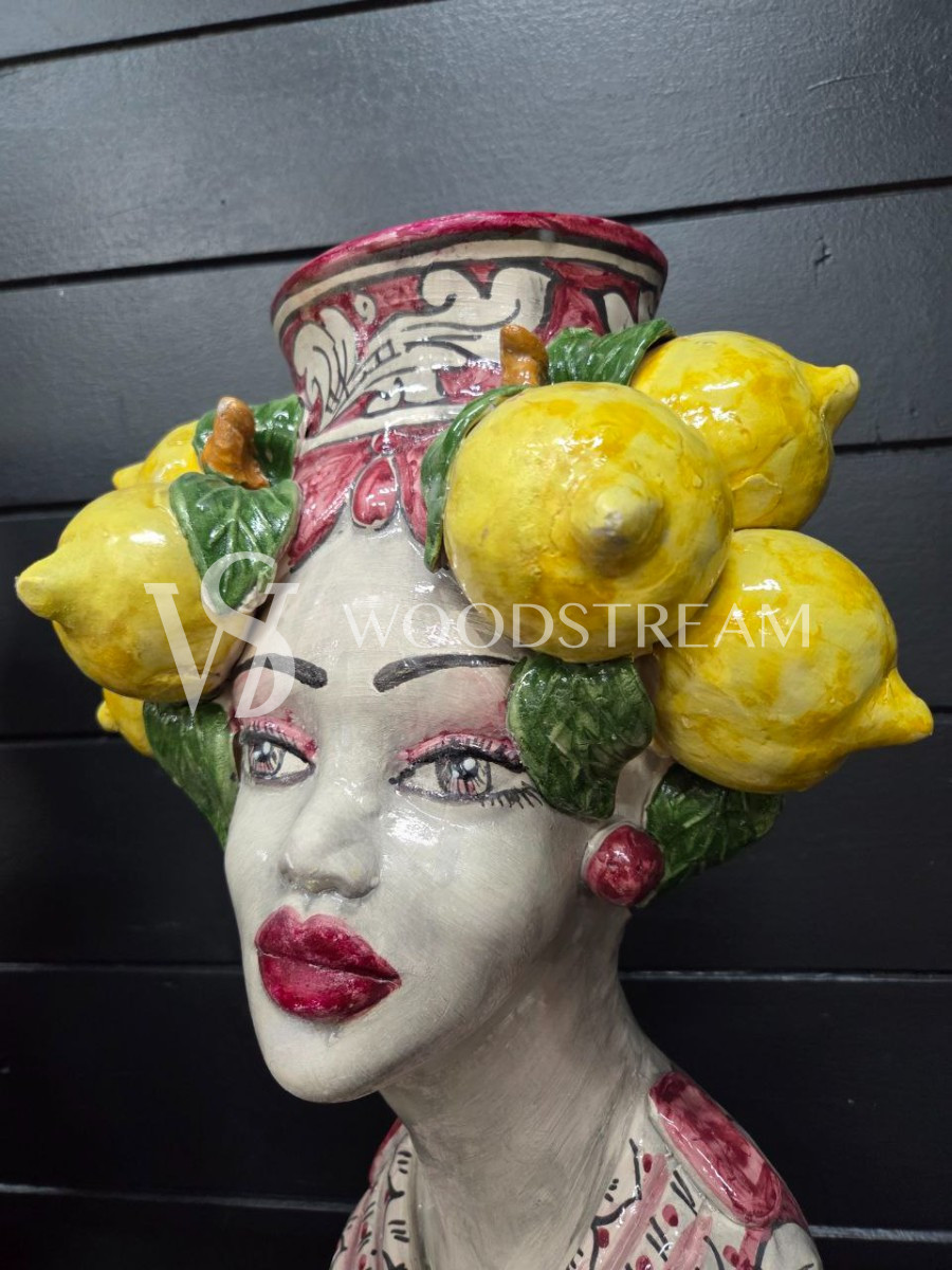 Ваза/Вазон/Кашпо/Декоративный элемент 2 штуки