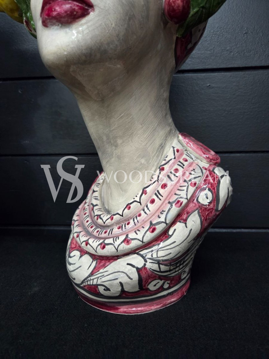 Ваза/Вазон/Кашпо/Декоративный элемент 2 штуки