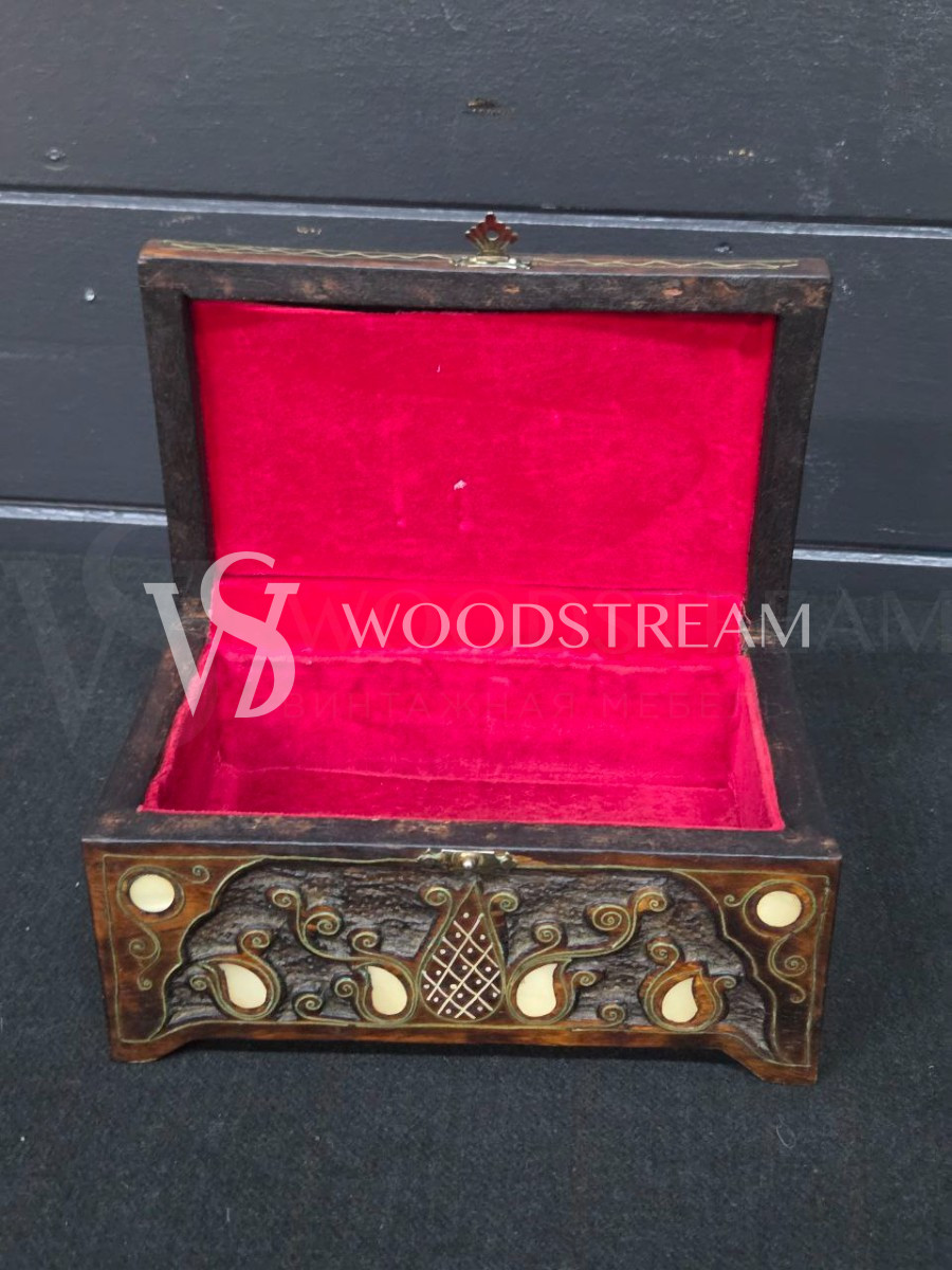 Шкатулка винтажная