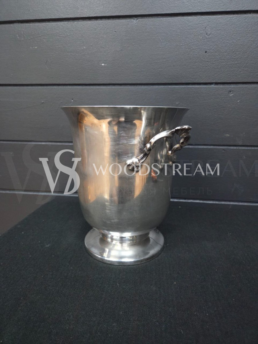 Ведро для охлаждения винных бутылок