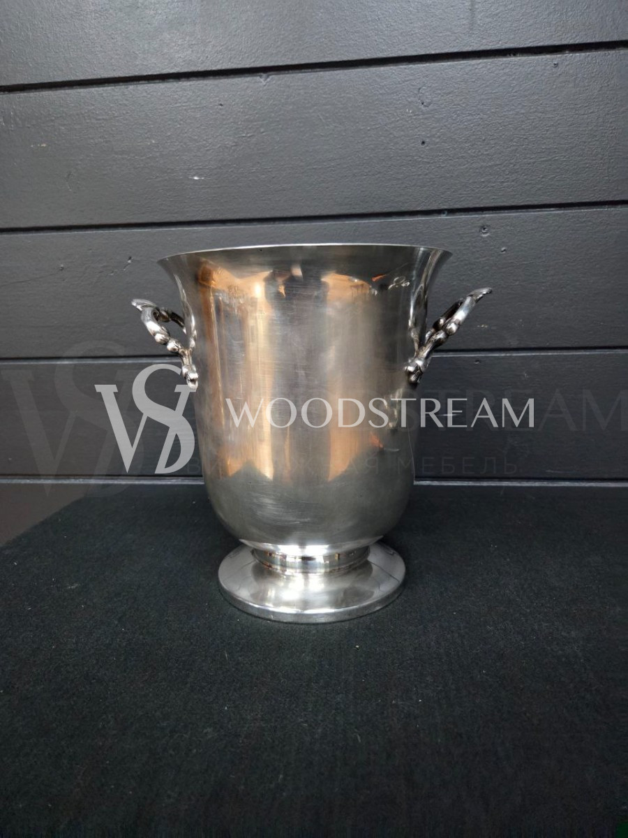 Ведро для охлаждения винных бутылок