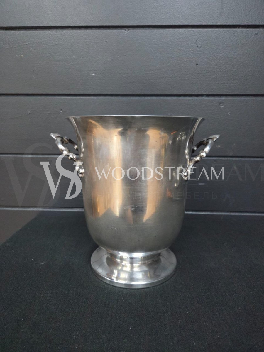 Ведро для охлаждения винных бутылок