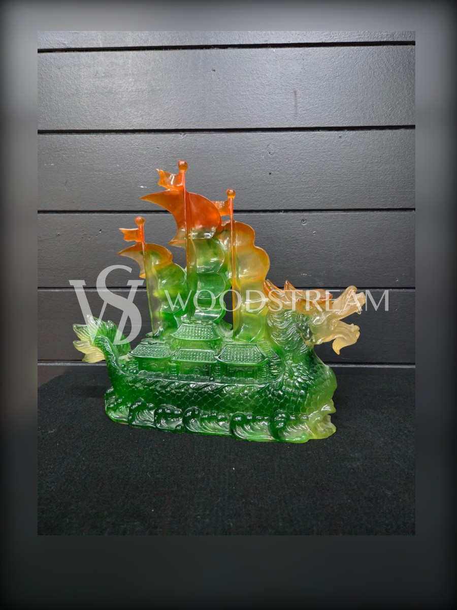 Скульптура/Корабль в восточном стиле с драконом