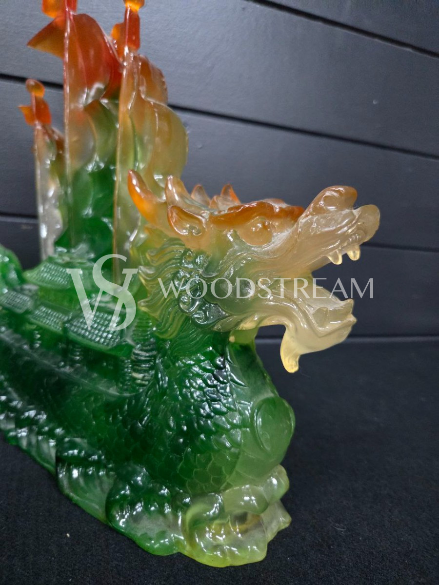 Скульптура/Корабль в восточном стиле с драконом