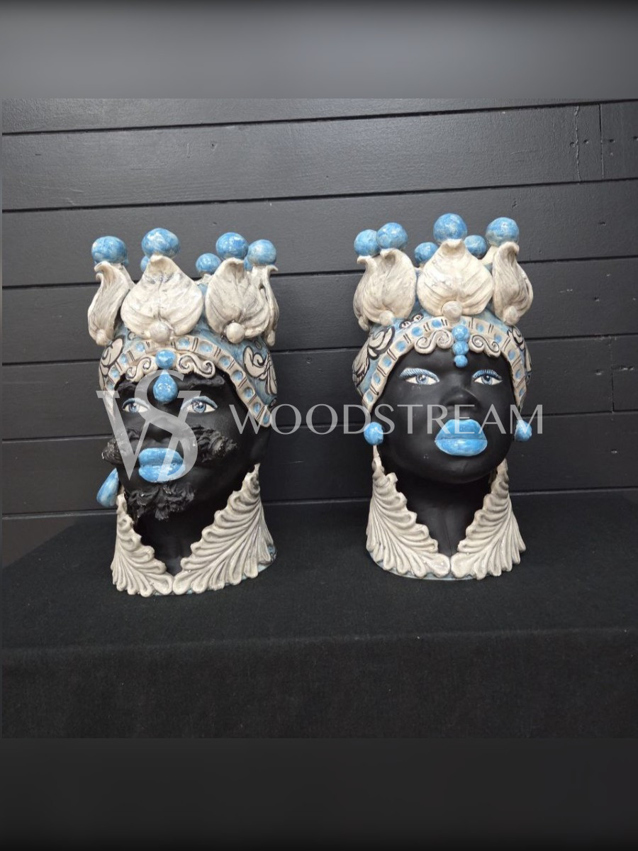 Ваза/Вазон/Кашпо/Декоративный элемент 2 штуки