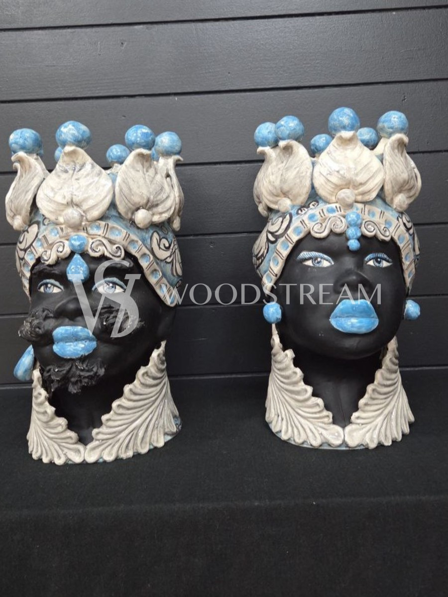 Ваза/Вазон/Кашпо/Декоративный элемент 2 штуки