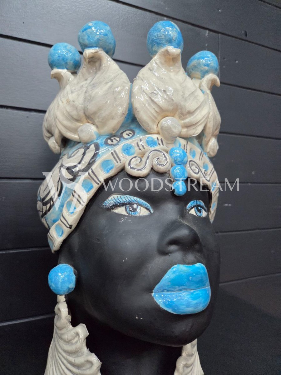 Ваза/Вазон/Кашпо/Декоративный элемент 2 штуки