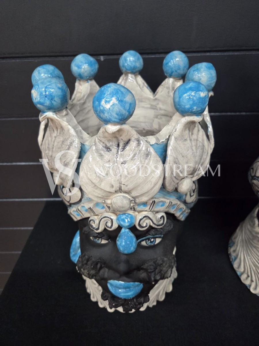 Ваза/Вазон/Кашпо/Декоративный элемент 2 штуки