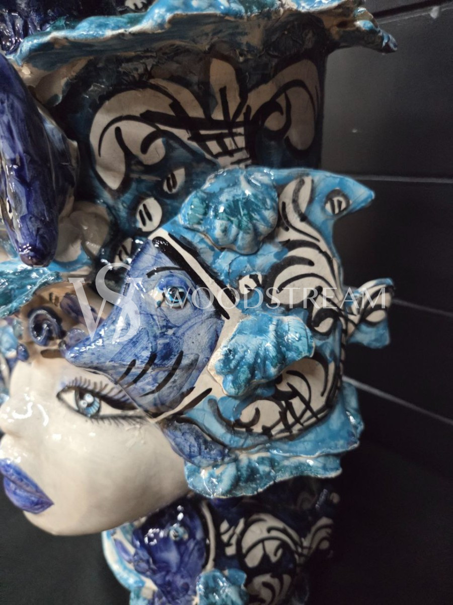 Ваза/Вазон/Кашпо/Декоративный элемент 2 штуки