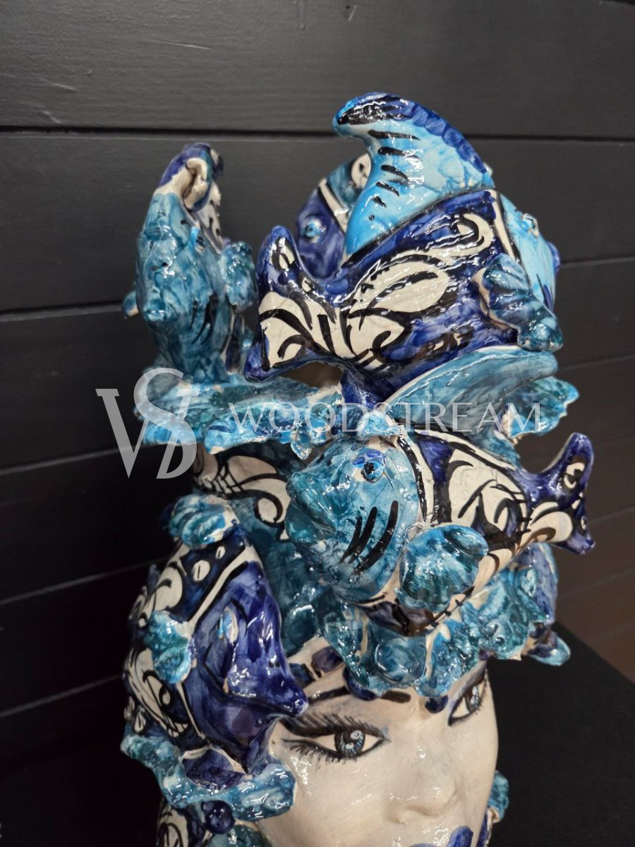 Ваза/Вазон/Кашпо/Декоративный элемент 2 штуки