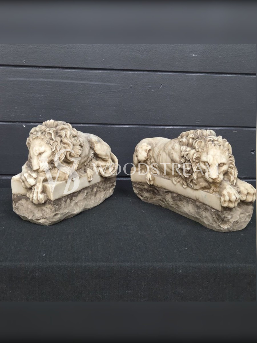 Статуэтка/Скульптура 2 штуки Спящий и пробуждающийся лев