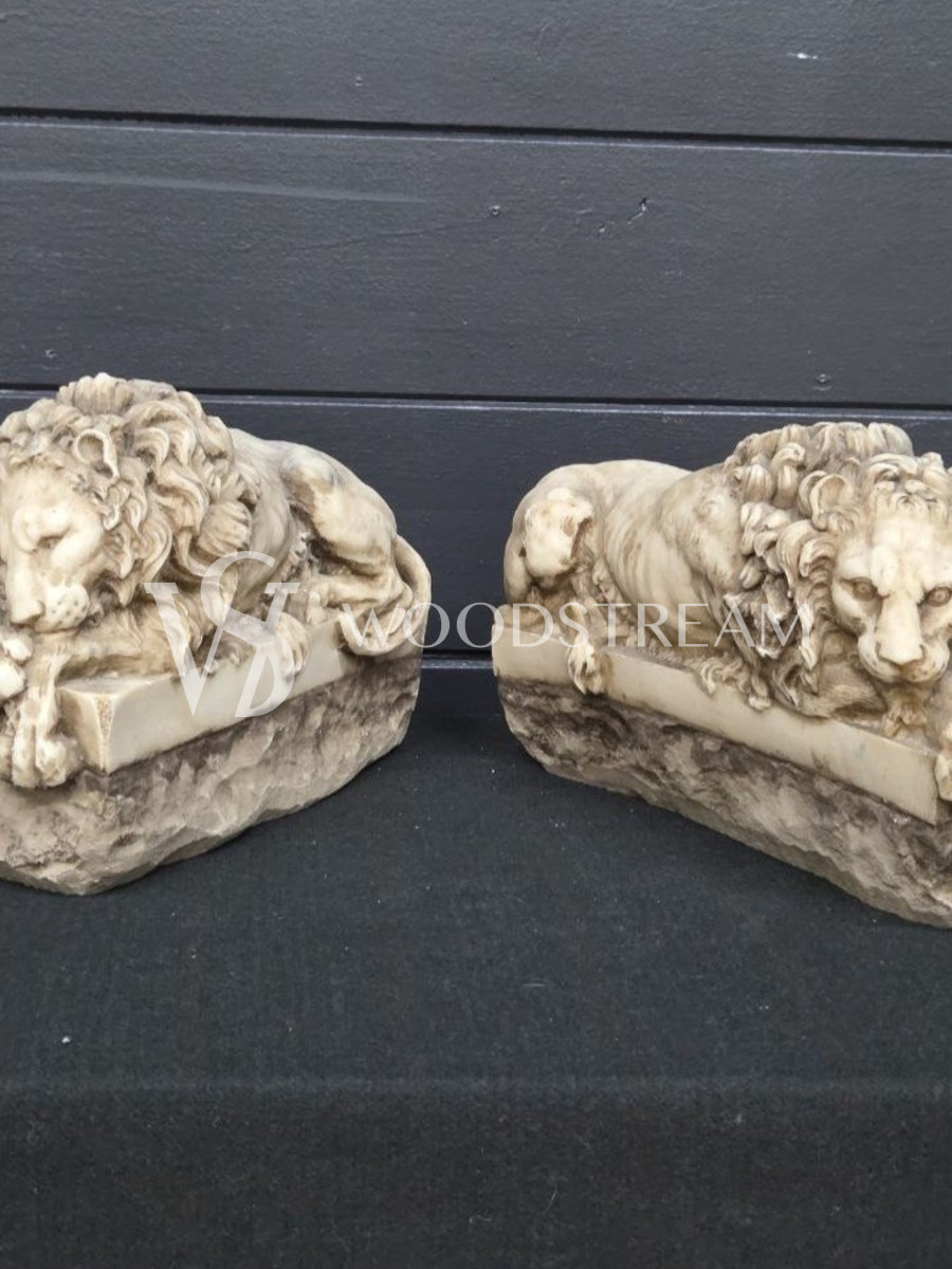 Статуэтка/Скульптура 2 штуки Спящий и пробуждающийся лев