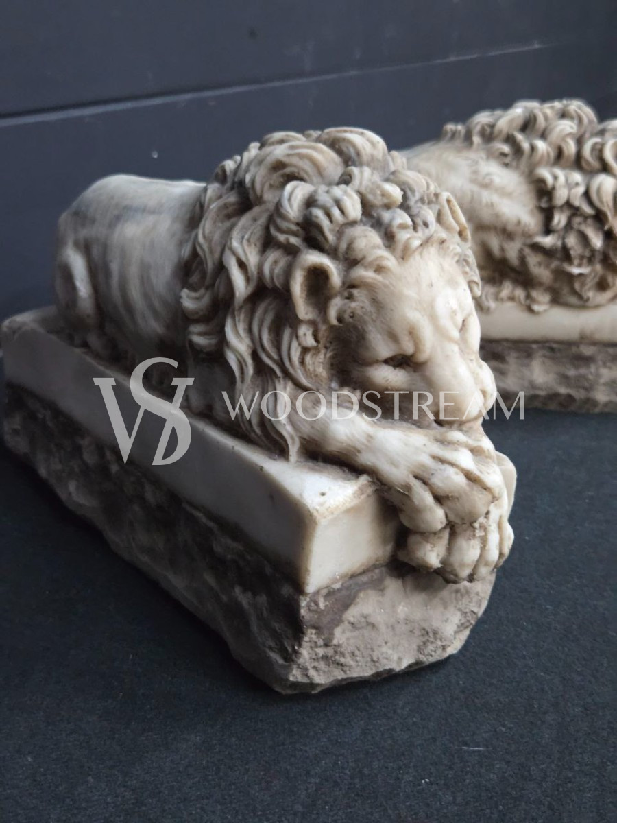 Статуэтка/Скульптура 2 штуки Спящий и пробуждающийся лев