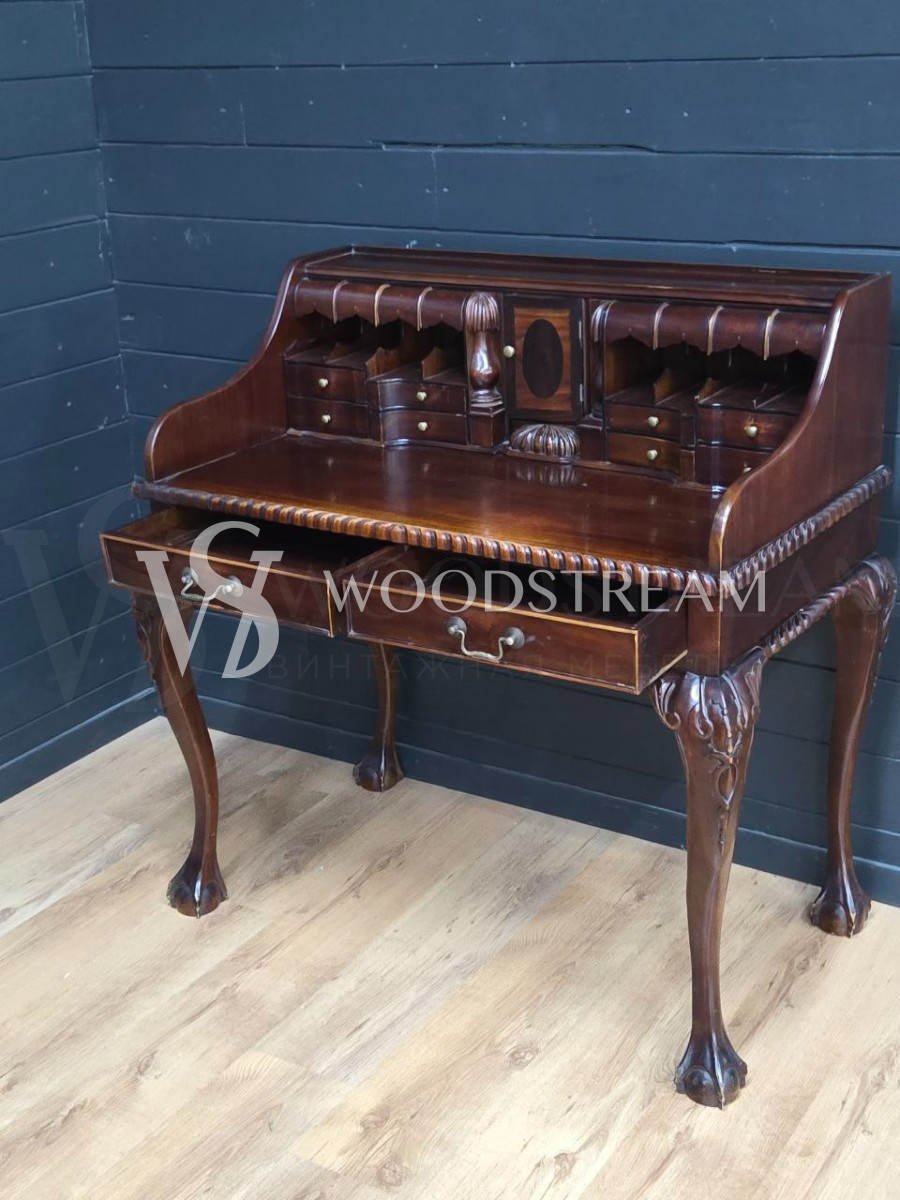 Бюро/Стол письменный в стиле Чиппендейл