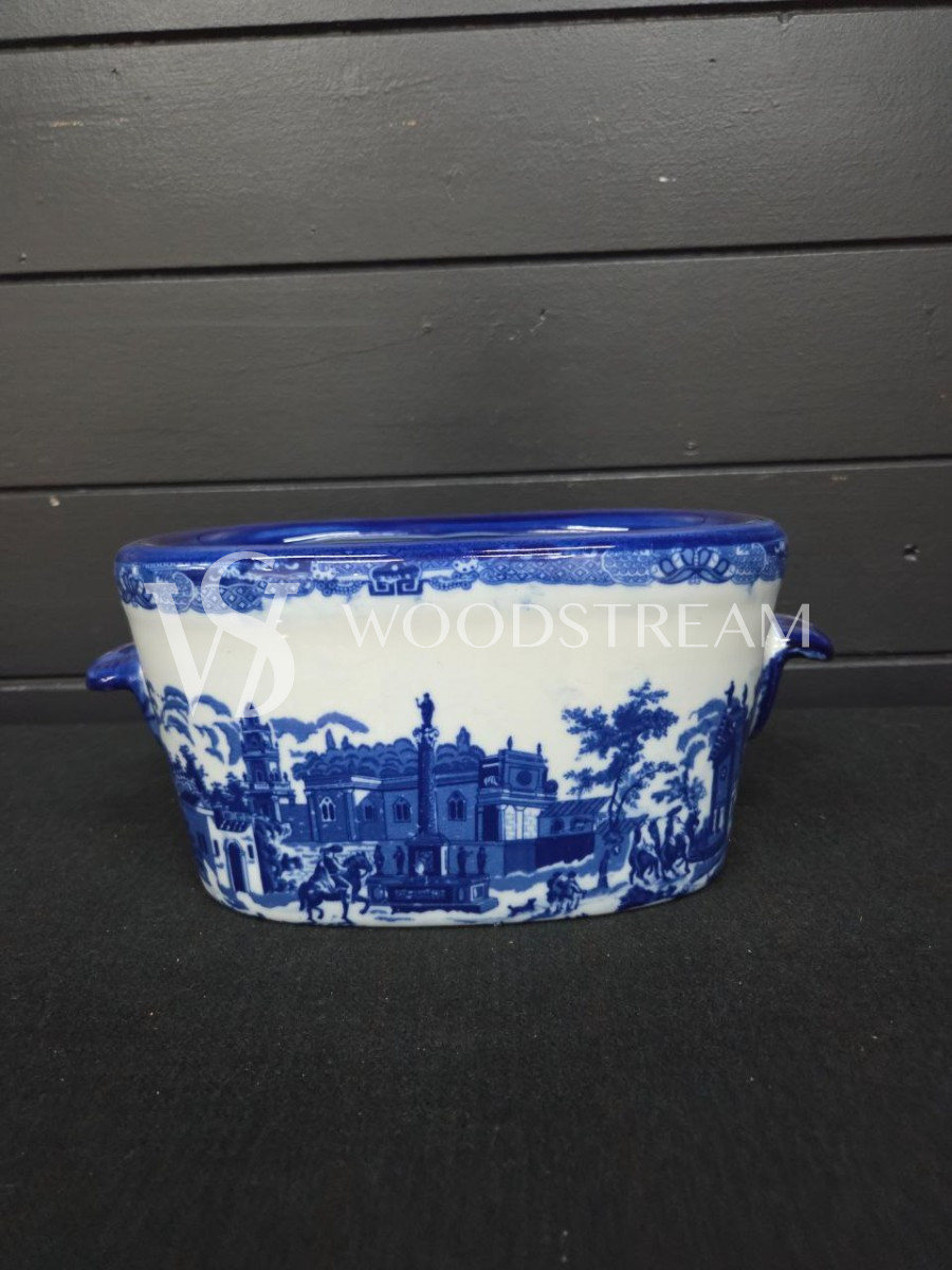 Ваза/Вазон/Кашпо в стиле Делф