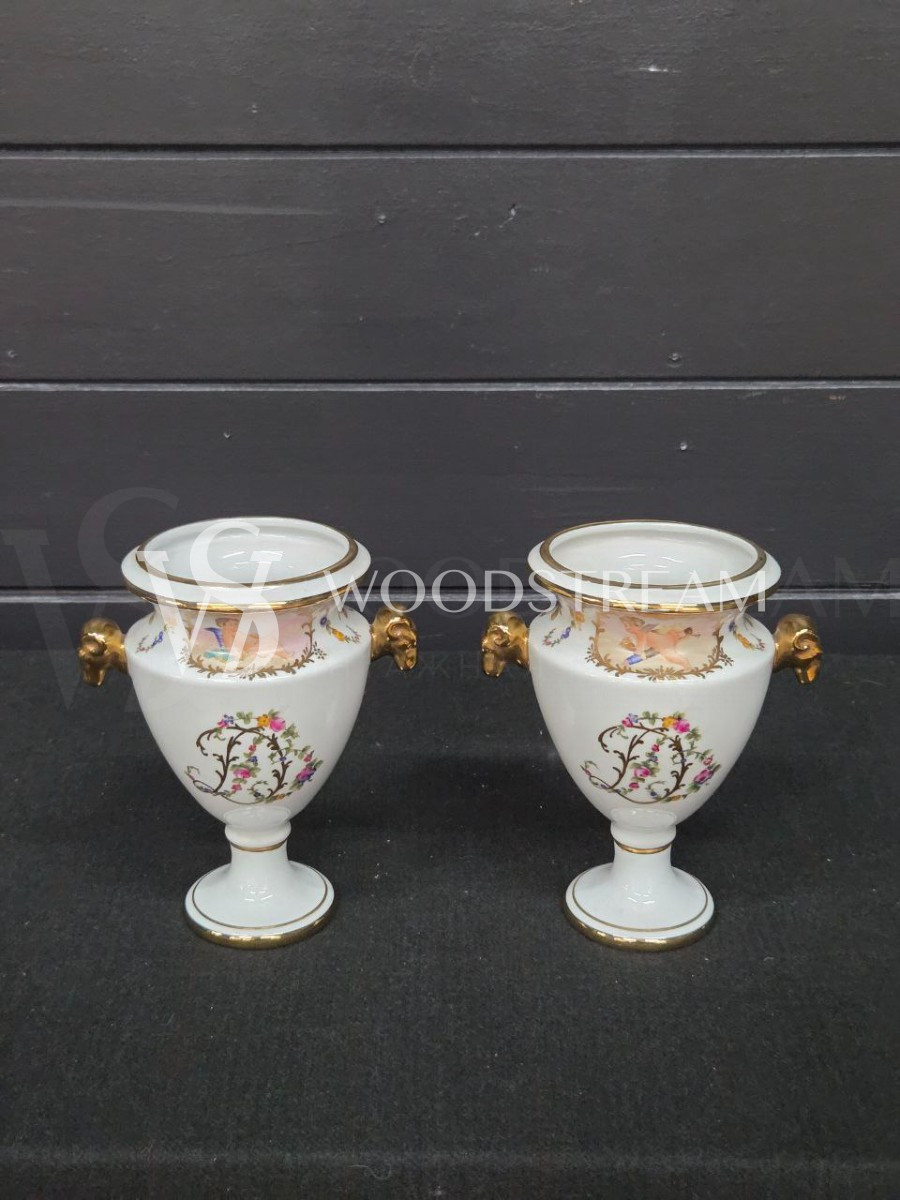 Ваза в стиле Людовика XV 2 штуки