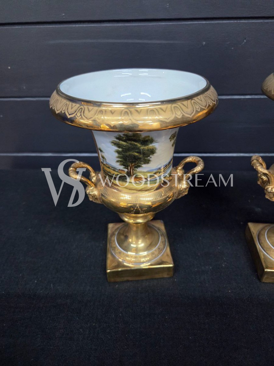 Ваза в стиле Людовика XVI 2 штуки