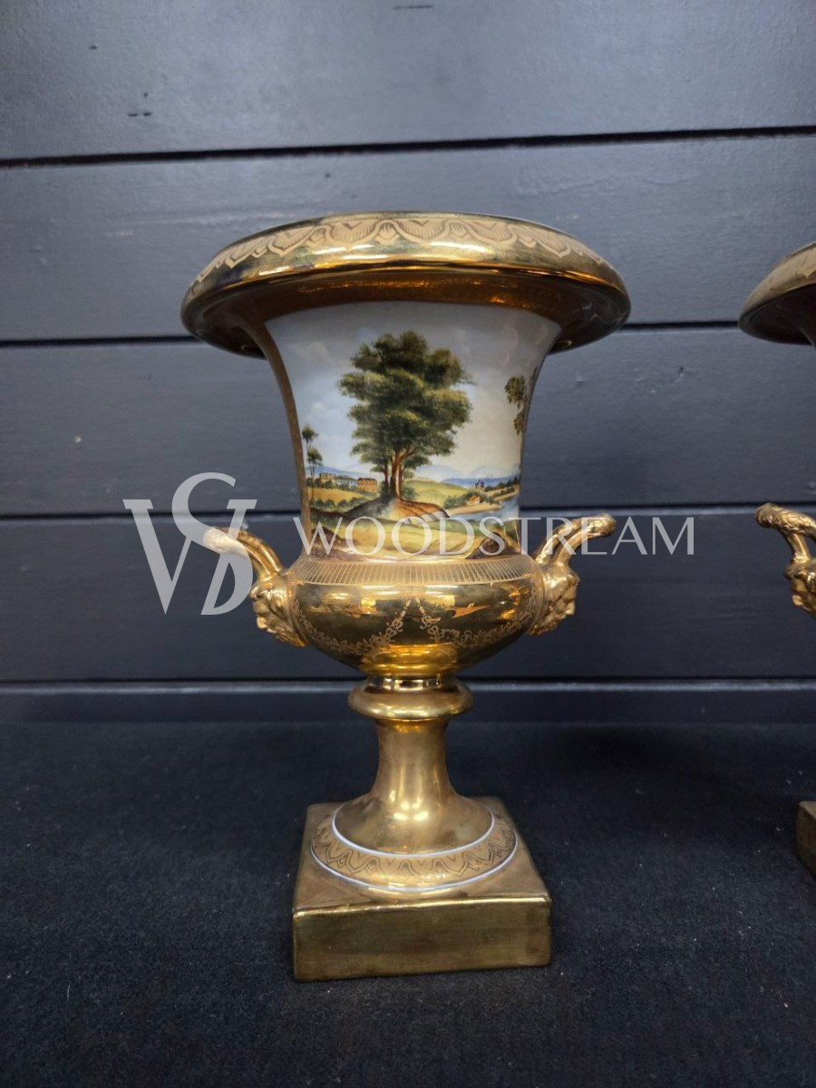 Ваза в стиле Людовика XVI 2 штуки