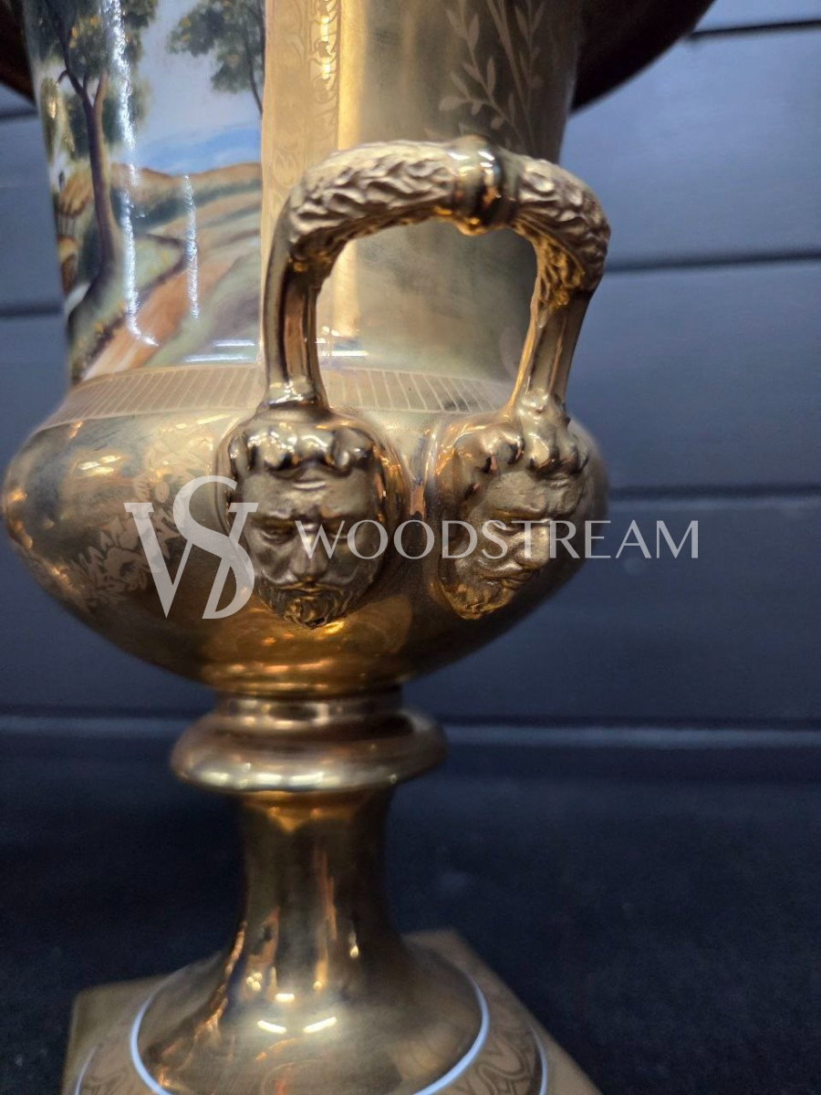 Ваза в стиле Людовика XVI 2 штуки