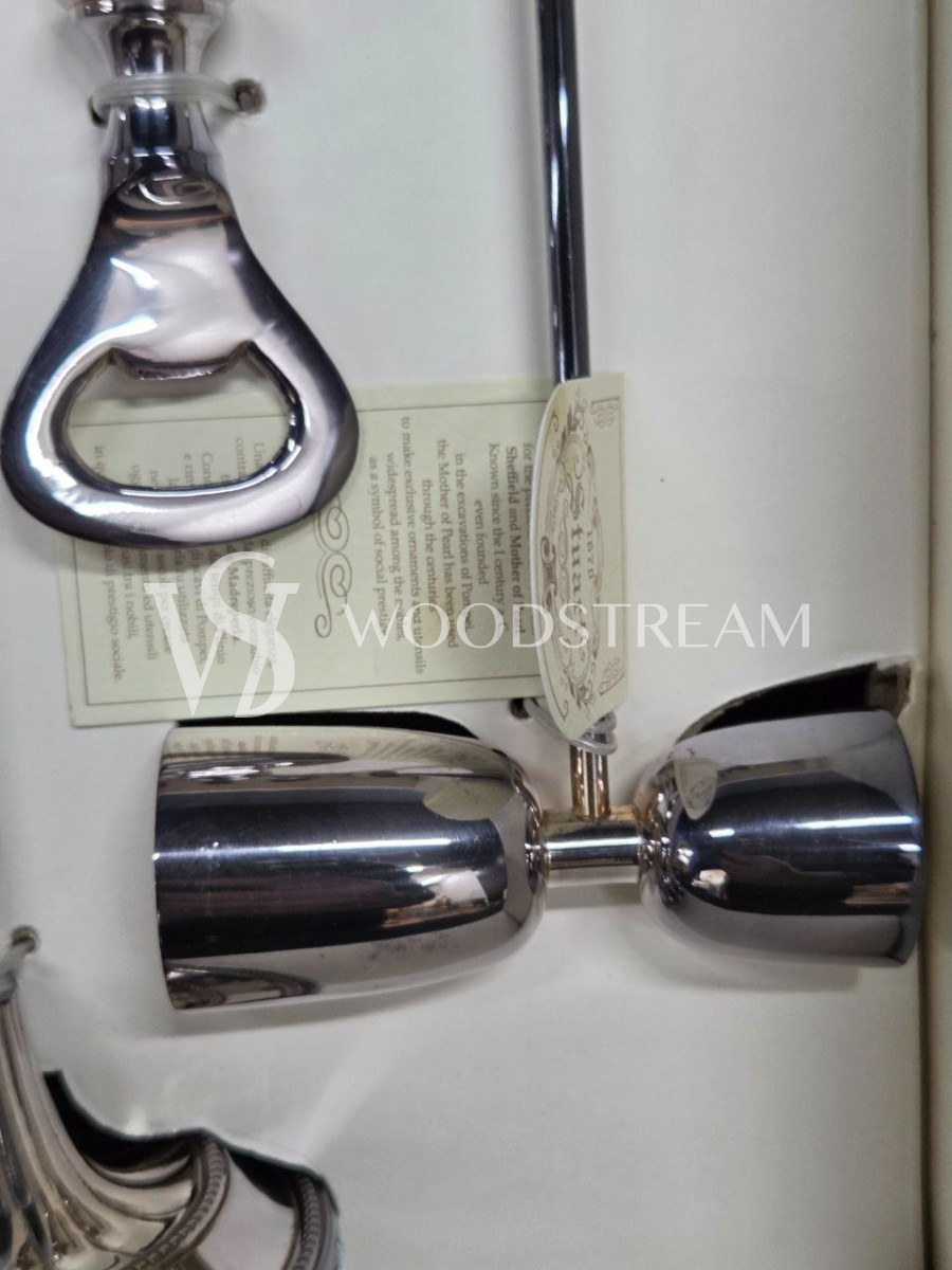 Набор столовых приборов в оригинальной упаковке