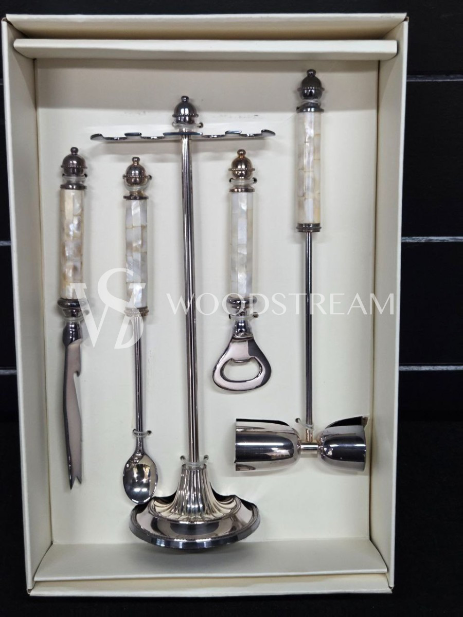 Набор столовых приборов в оригинальной упаковке