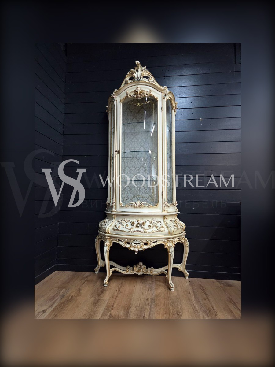 Витрина в стиле венецианского барокко