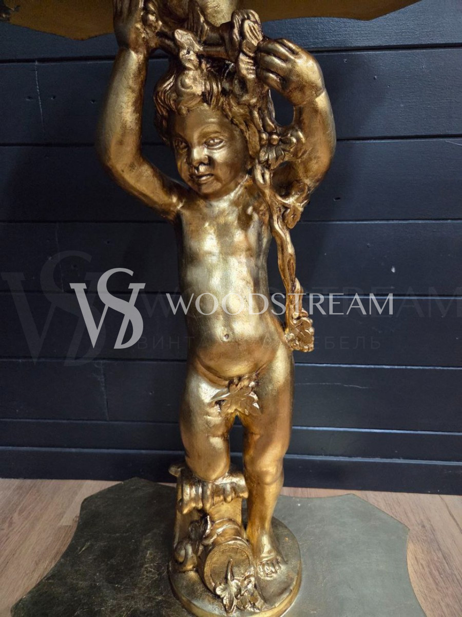 Консоль и зеркало в стиле барокко с путти