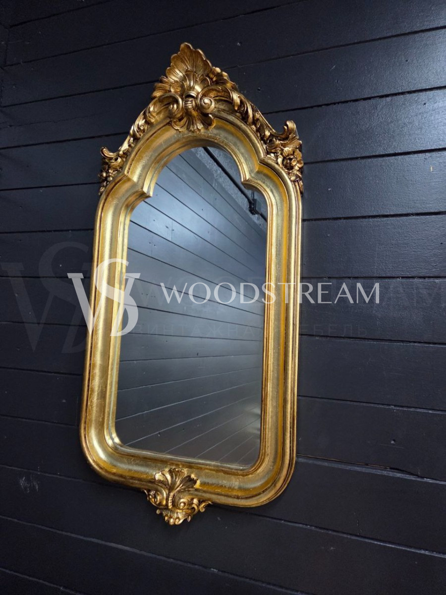 Консоль и зеркало в стиле барокко с путти