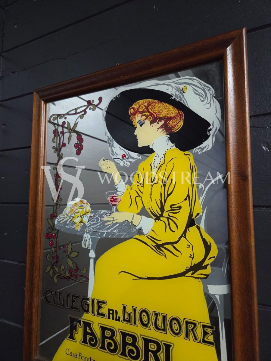 Картина зеркальная/Зеркало настенное с рисунком Девушка