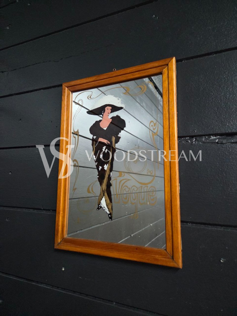 Картина зеркальная/Зеркало настенное с рисунком Девушка