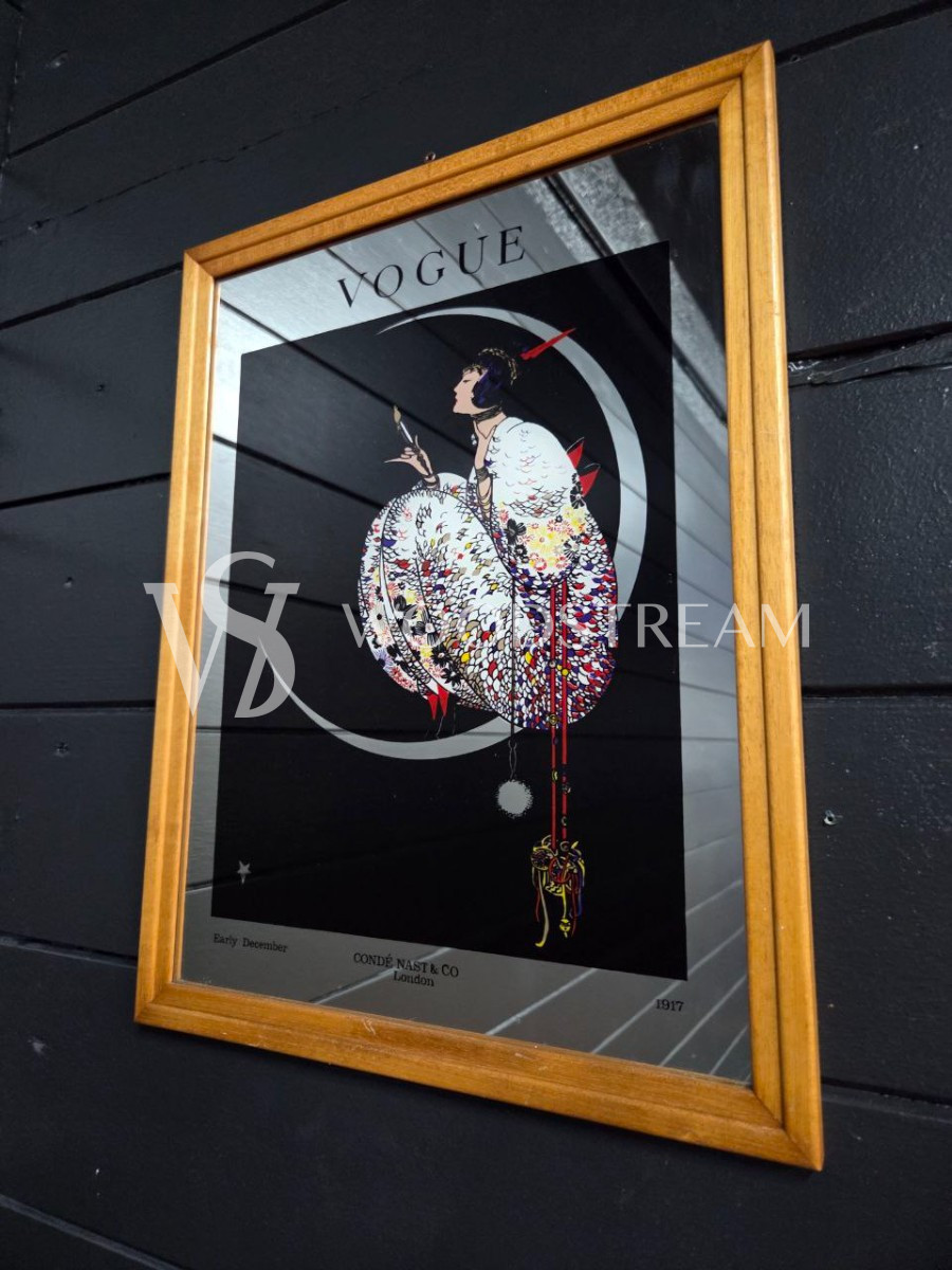 Картина зеркальная/Зеркало настенное с рисунком Девушка