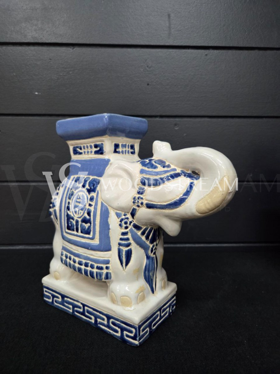 Подставка/Скульптура/фигура Слон