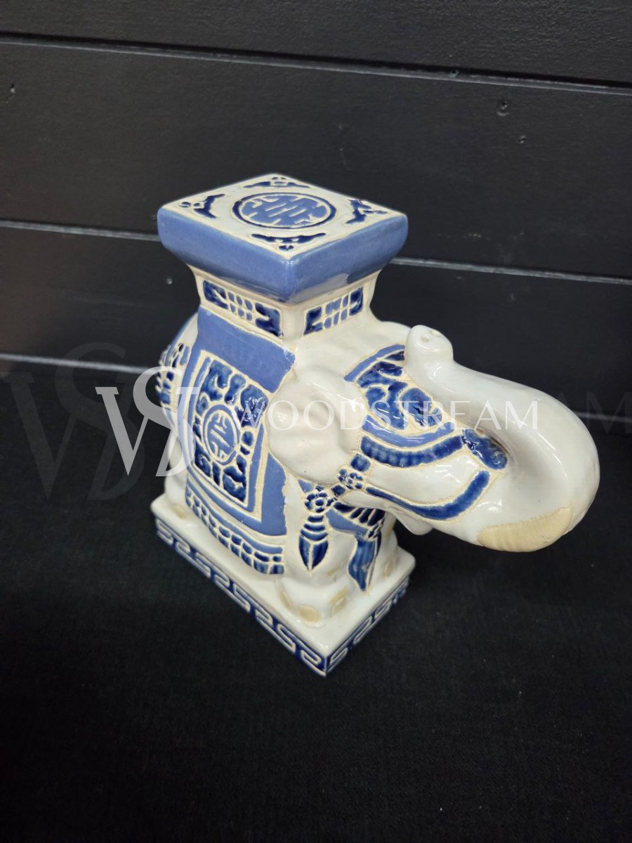 Подставка/Скульптура/фигура Слон