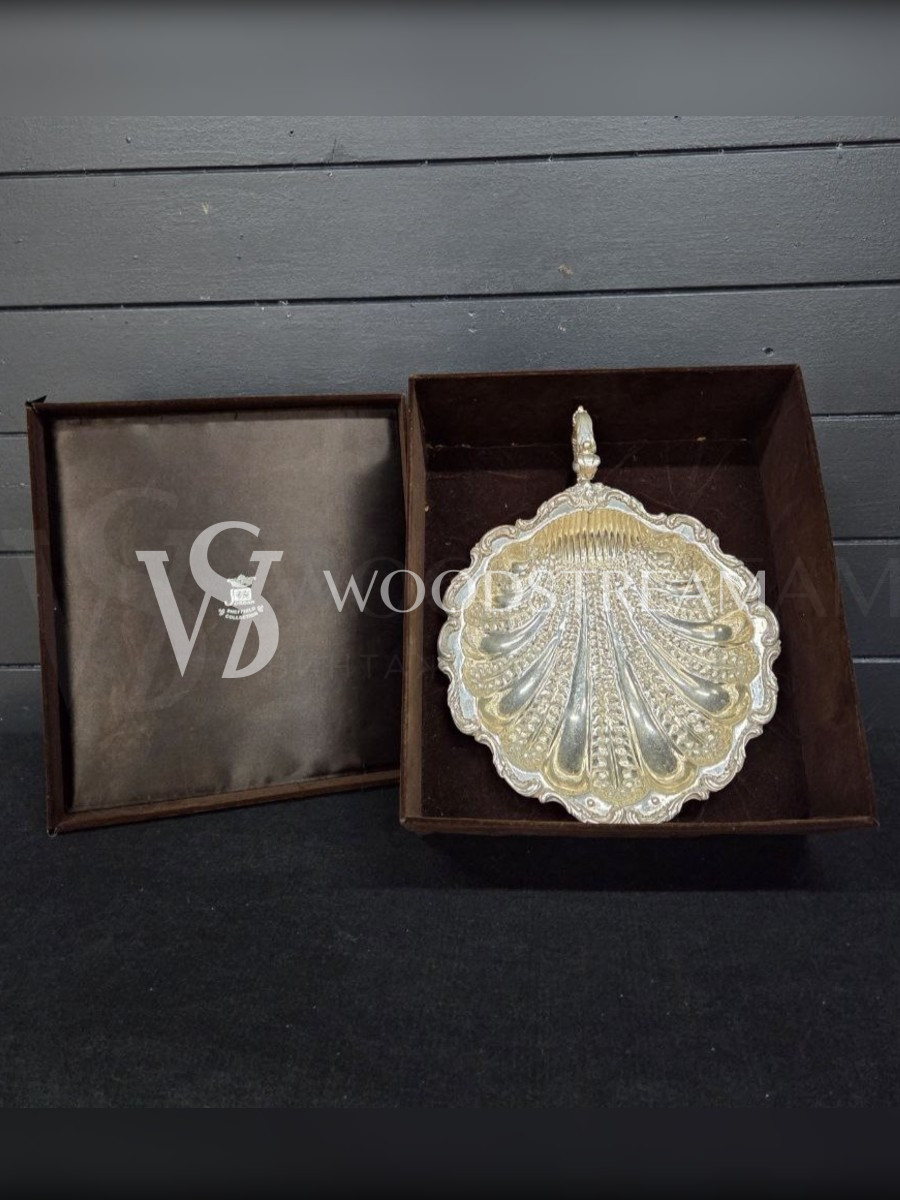 Тарелка/блюдо/икорница/конфетница в форме ракушки в оригинальной упаковке