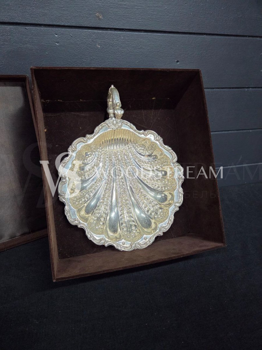 Тарелка/блюдо/икорница/конфетница в форме ракушки в оригинальной упаковке