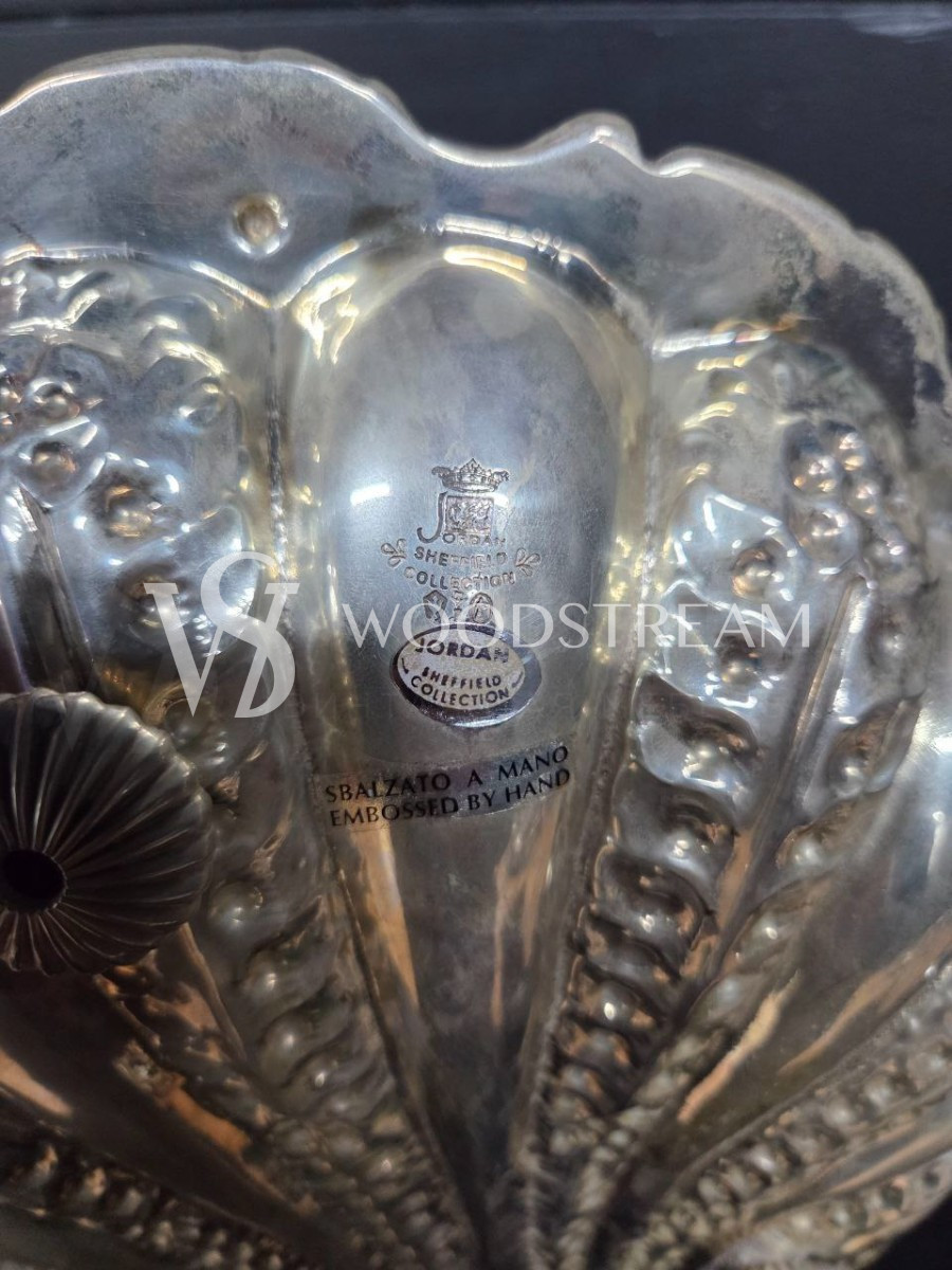 Тарелка/блюдо/икорница/конфетница в форме ракушки в оригинальной упаковке