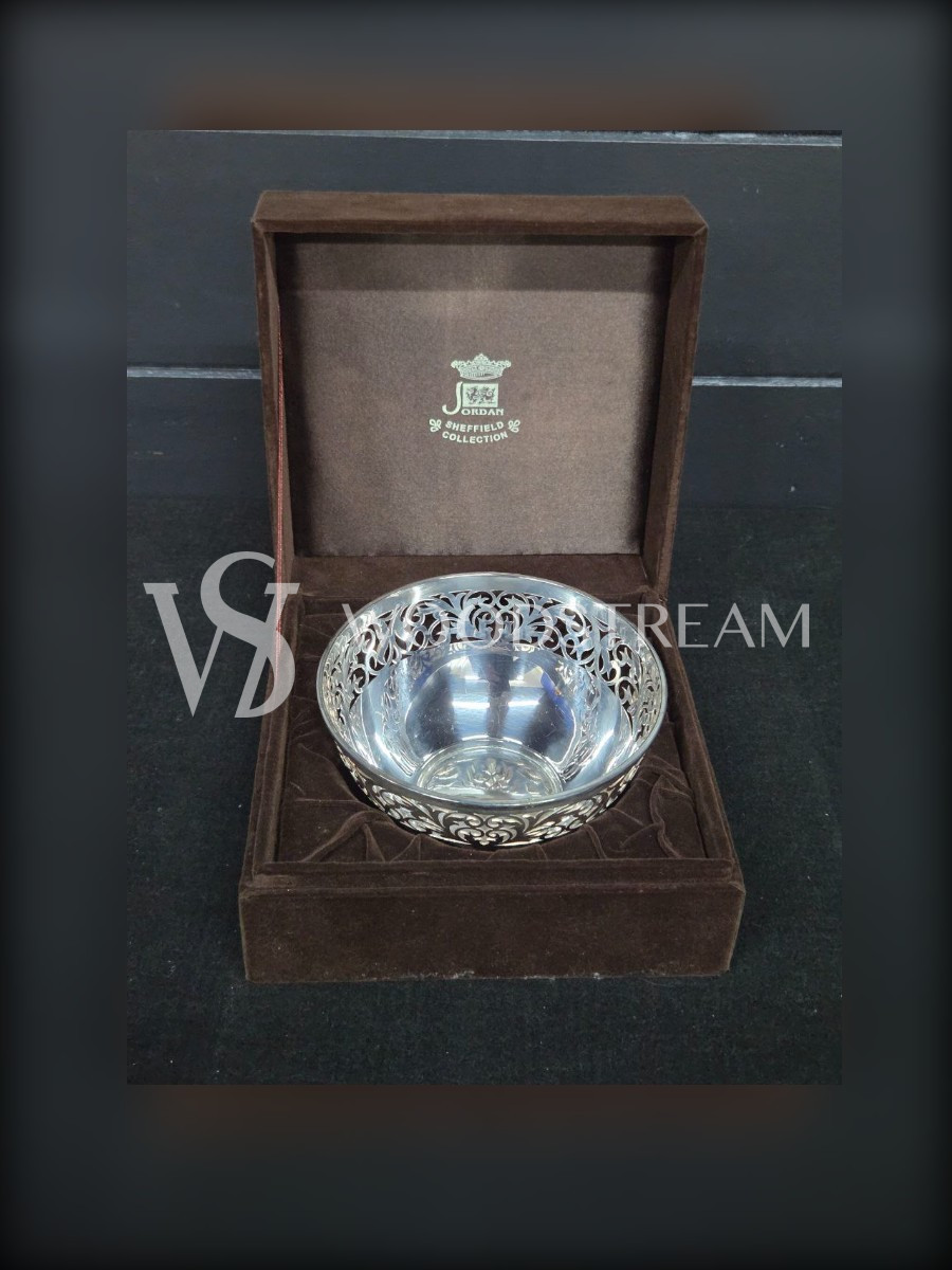 Тарелка/Ваза/Конфетница в оригинальной упаковке