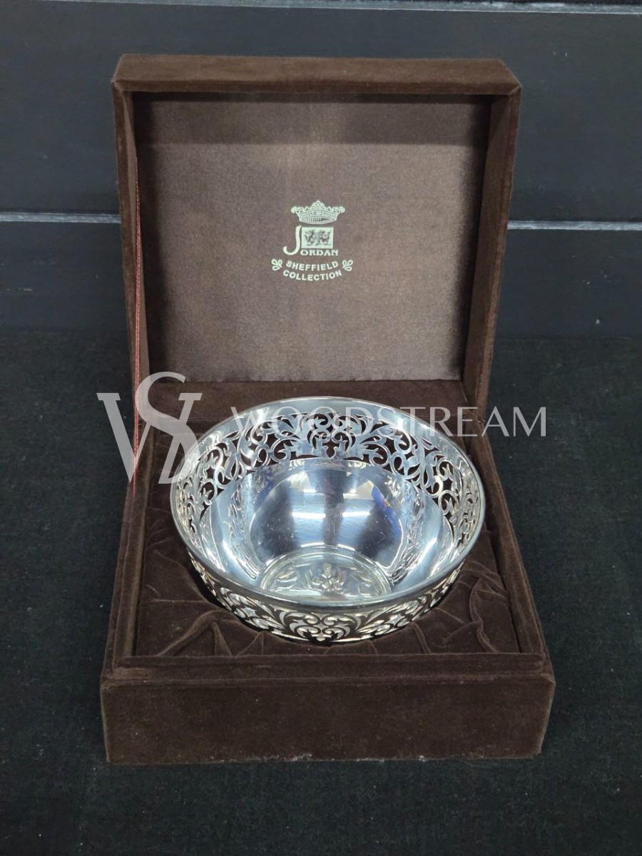 Тарелка/Ваза/Конфетница в оригинальной упаковке